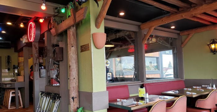 Town Crest Restaurant (La Señorita) - As La Seniorita (newer photo)